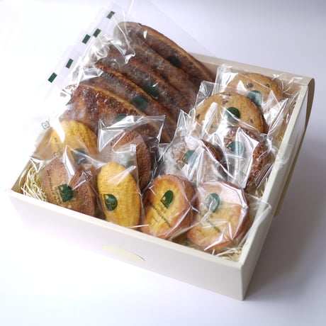 「アンサンブル」春夏商品　　　　　　　　*お届けご希望日時を備考欄へご記入願います