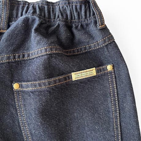 COMFORTABLE REASON - Reactive Dyed Denim