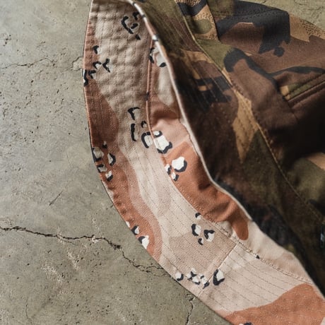 RWCHE - REVERSE CAMO HAT
