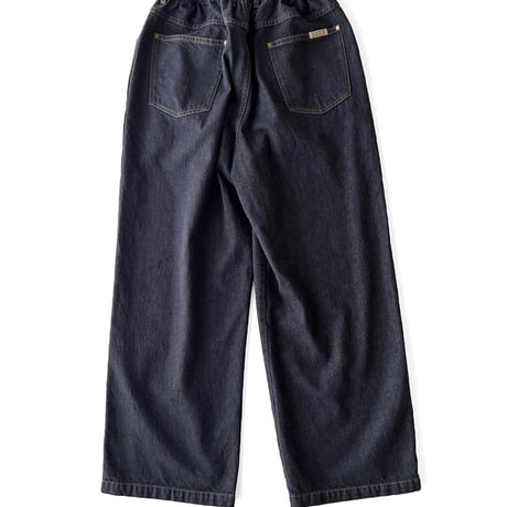 COMFORTABLE REASON - Reactive Dyed Denim