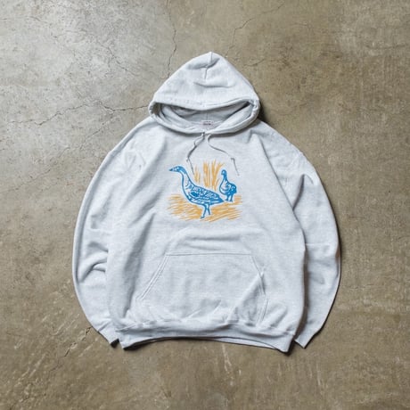 RWCHE - GOOSE HOODIE