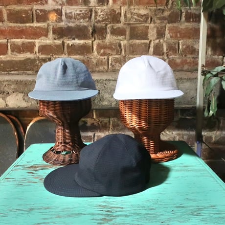 FOUND FEATHER - 2 Panel Trucker Cap - Dot Air