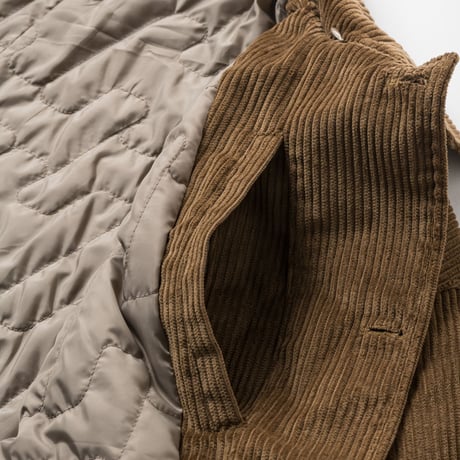 HOLE AND HOLLAND - CORD PUFFY COAT