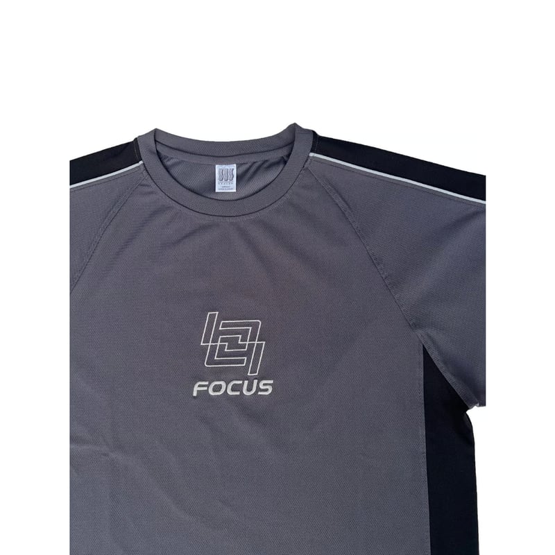 COMFORTABLE REASON - Shift The Focus Mesh Tee |
