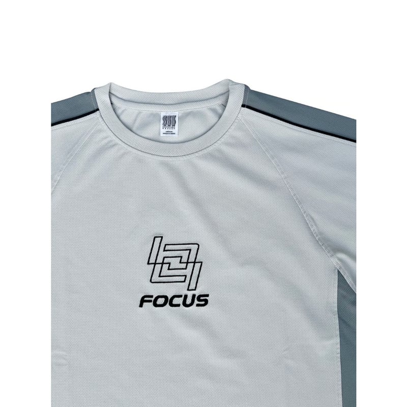 COMFORTABLE REASON - Shift The Focus Mesh Tee |