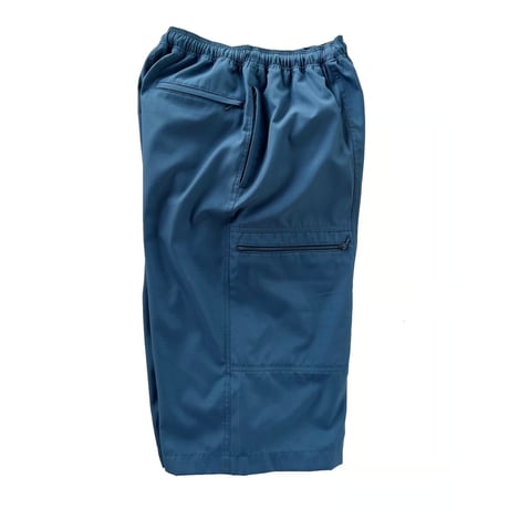 COMFORTABLE REASON - Cropped Shorts