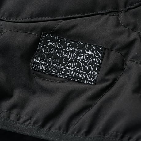 HOLE AND HOLLAND - H QUILTING JACKET