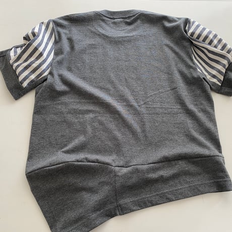 B.T. BEISPOKE T-SHIRTS 2026...09