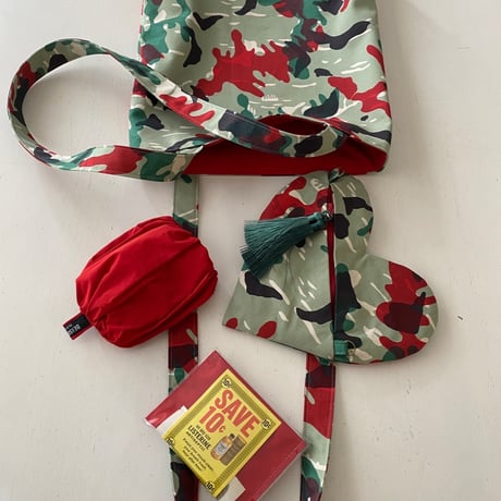 Spain "CAMO" ❤️HEART pouch