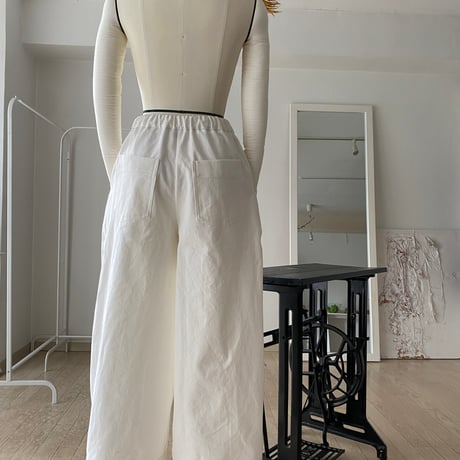 BEISPOKE  original "EASY" pants