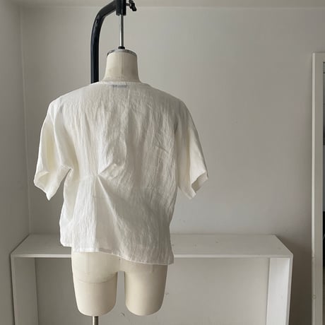 WHITE linen "HOLLOW" blouse