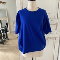 B.T. BEISPOKE T-SHIRTS 2026...16  "large and comfort"