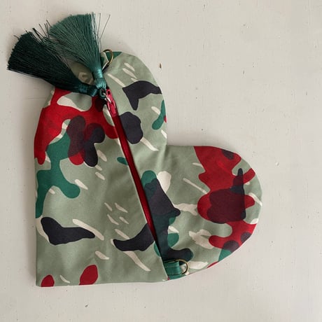 Spain "CAMO" ❤️HEART pouch