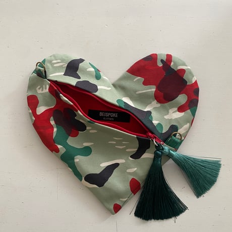 Spain "CAMO" ❤️HEART pouch