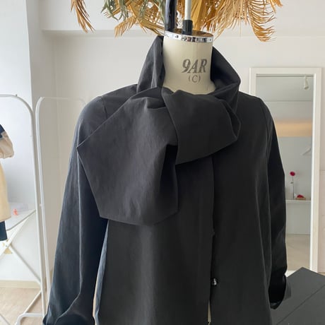 BOW and TIE blouse