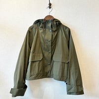 マウンテンパーカー