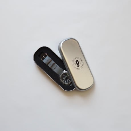 MWC-ミリタリーウォッチ カンパニー-Genuine G10 Watch シルバー×グレー