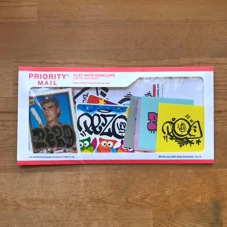 PEZ "Handmade Stickers + BaseBallCard pack"