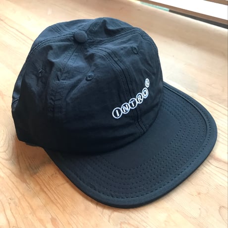 INTRO STORE®︎ Logo Cap