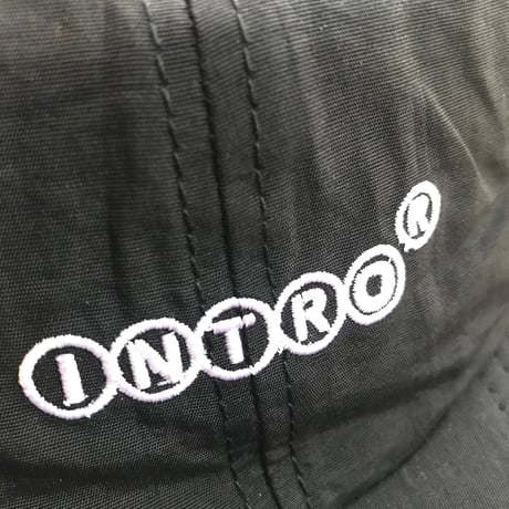 INTRO STORE®︎ Logo Cap