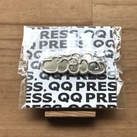 RAY "Silver pin & stickers pack"