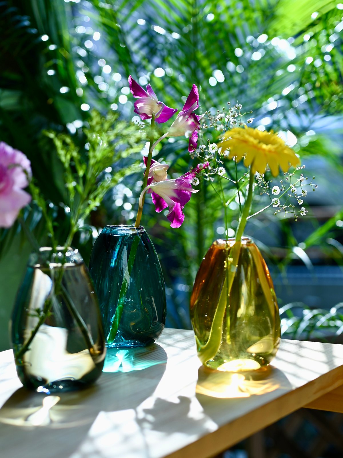 ゆらゆら花瓶 ブラウン | さ ざ 波 硝 子 店