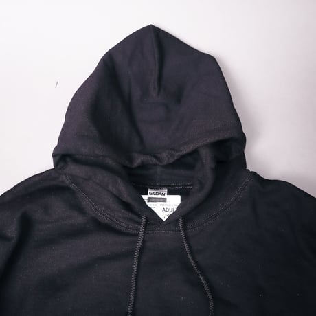 【AFYF ON GILDAN社】 DARK BEAR HOODED SW [BLACK-SLEEVE BEAR]