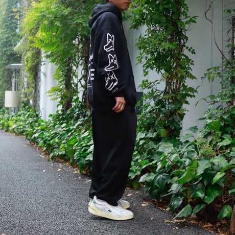 【AFYF ON GILDAN社】 SOUVENIR HOODED SW1 [BLACK-PEKEDOG]