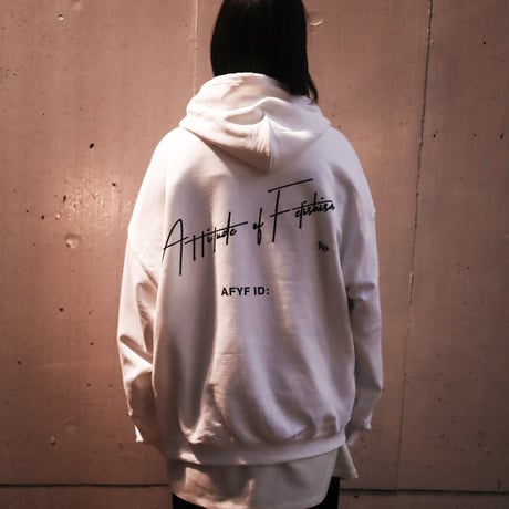 【AFYF ON GILDAN社】 DARK BEAR HOODED SW [WHITE-SLEEVE BEAR]
