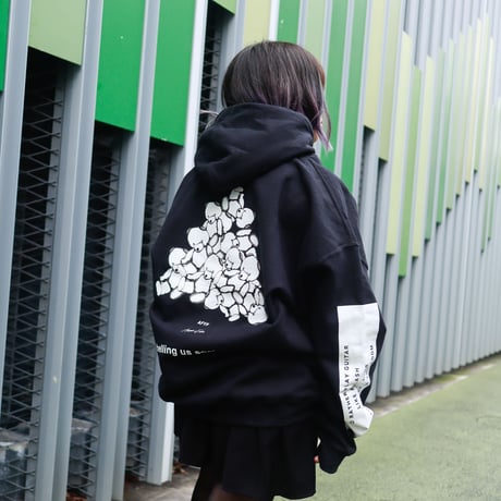 【AFYF ON GILDAN社】DARK BEAR HOODED SW [BLACK-TSUMUTSUMU]