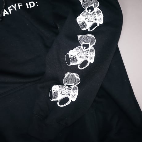 【AFYF ON GILDAN社】 DARK BEAR HOODED SW [BLACK-SLEEVE BEAR]
