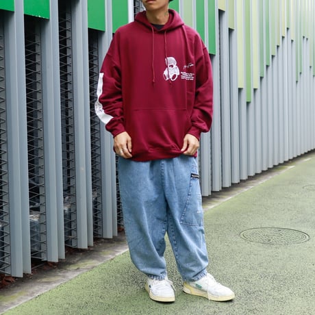 【AFYF ON GILDAN社】 DARK BEAR HOODED SW [MAROON-TSUMUTSUMU]