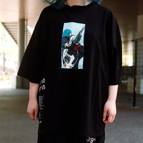 【AFYF】 KMN LIKE HUMAN PREMIUM T SHIRT [BK-BASS]