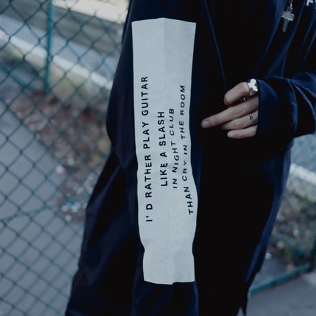 【AFYF ON GILDAN社】SOUVENIR LS T SHIRT1[BLACK-GUITAR]