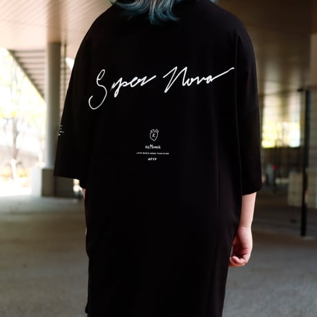 【AFYF】 KMN LIKE HUMAN PREMIUM T SHIRT [BK-BASS]