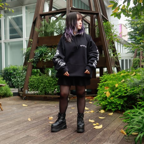 【AFYF ON GILDAN社】 DARK BEAR HOODED SW [BLACK-SLEEVE BEAR]