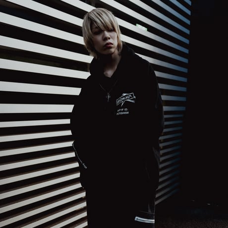 【AFYF ON GILDAN社】 SOUVENIR HOODED SW2 [BLK-LIVE IN THE DARK]