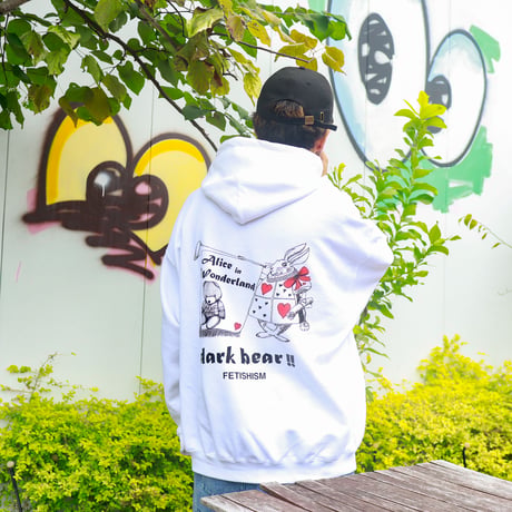 【AFYF ON GILDAN社】 SOUVENIR HOODED SW3 [WHITE-ALICE&BEAR]