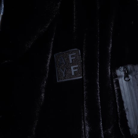 【AFYF】ASYME ZIP PARKA [FUR BLK］
