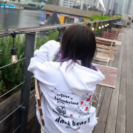【AFYF ON GILDAN社】 SOUVENIR HOODED SW3 [WHITE-ALICE&BEAR]