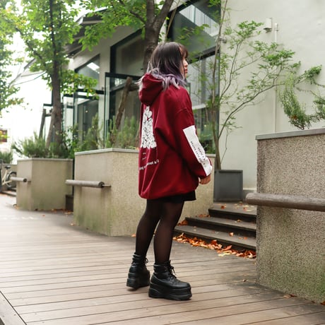 【AFYF ON GILDAN社】 DARK BEAR HOODED SW [MAROON-TSUMUTSUMU]