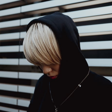 【AFYF ON GILDAN社】 SOUVENIR HOODED SW2 [BLACK-SLEEP]