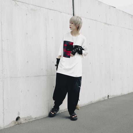 【AFYF】 PREMIUM T SHIRT [WHT AGAINST RED]