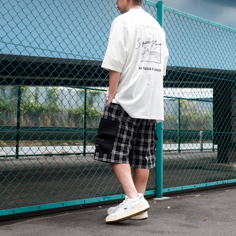 【AFYF】 KMN LIKE HUMAN PREMIUM T SHIRT [WH-GUITAR]