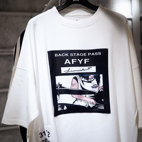 【AFYF】 KMN LIKE HUMAN PREMIUM T SHIRT [WH-DRUM]