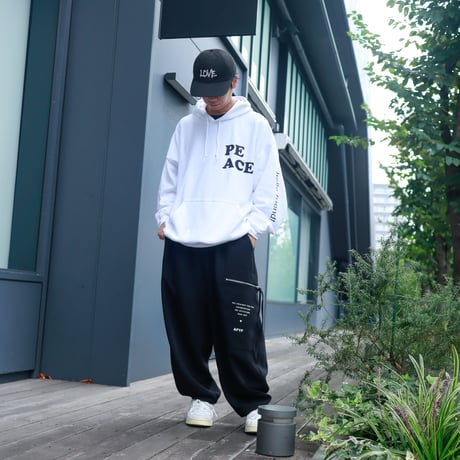 【AFYF ON GILDAN社】 SOUVENIR HOODED SW3 [WHITE-BEAR FLOWER]
