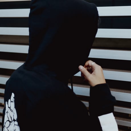【AFYF ON GILDAN社】DARK BEAR HOODED SW [BLACK-TSUMUTSUMU]