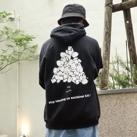 【AFYF ON GILDAN社】DARK BEAR HOODED SW [BLACK-TSUMUTSUMU]