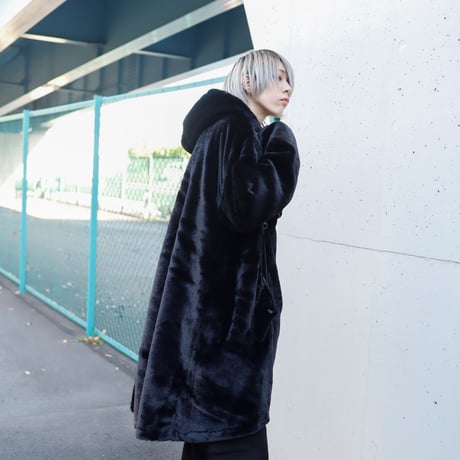 【AFYF】ASYME ZIP PARKA [FUR BLK］