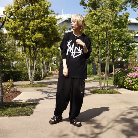 【AFYF ON GILDAN社】 SOUVENIR T SHIRT2 MONSTER PUMP [BLACK]